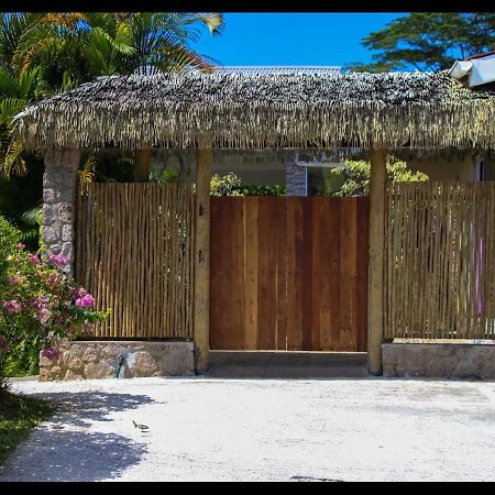 Holiday Home Baie Lazare  Екстериор снимка